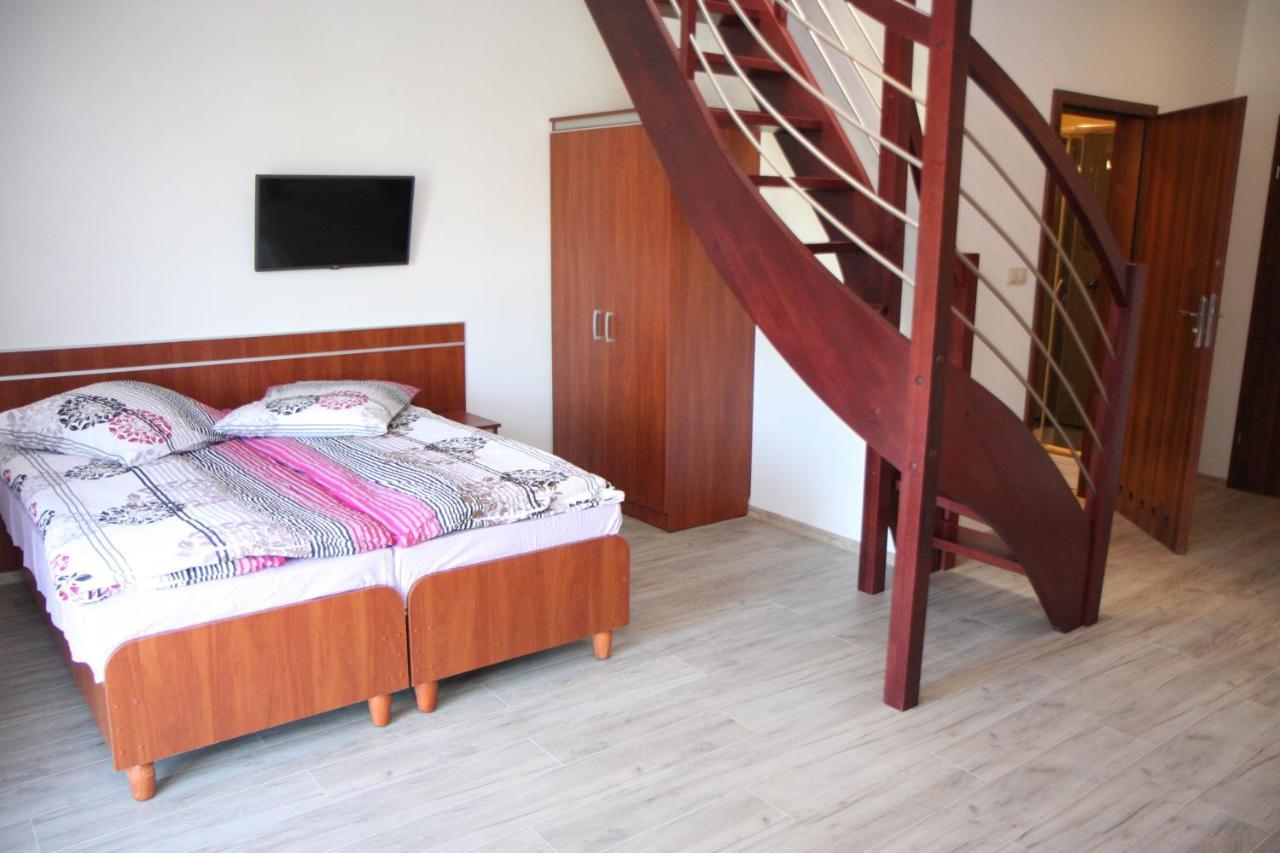 Diament Bed & Breakfast Rewal Dış mekan fotoğraf