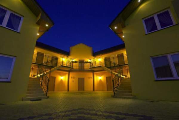Diament Bed & Breakfast Rewal Dış mekan fotoğraf